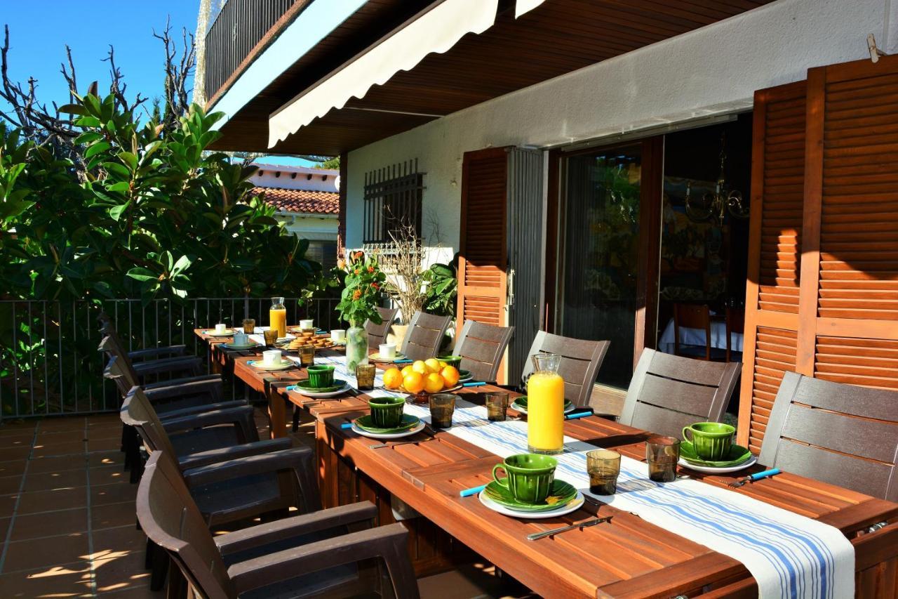 Villa Sitges El Ranch Amaizing Outdoor Areas Beaches At 5 Minutes Walk Sitges At 15 Min Drive Ac Pool Jacuzzi & Garden Xxl Calafell Zewnętrze zdjęcie